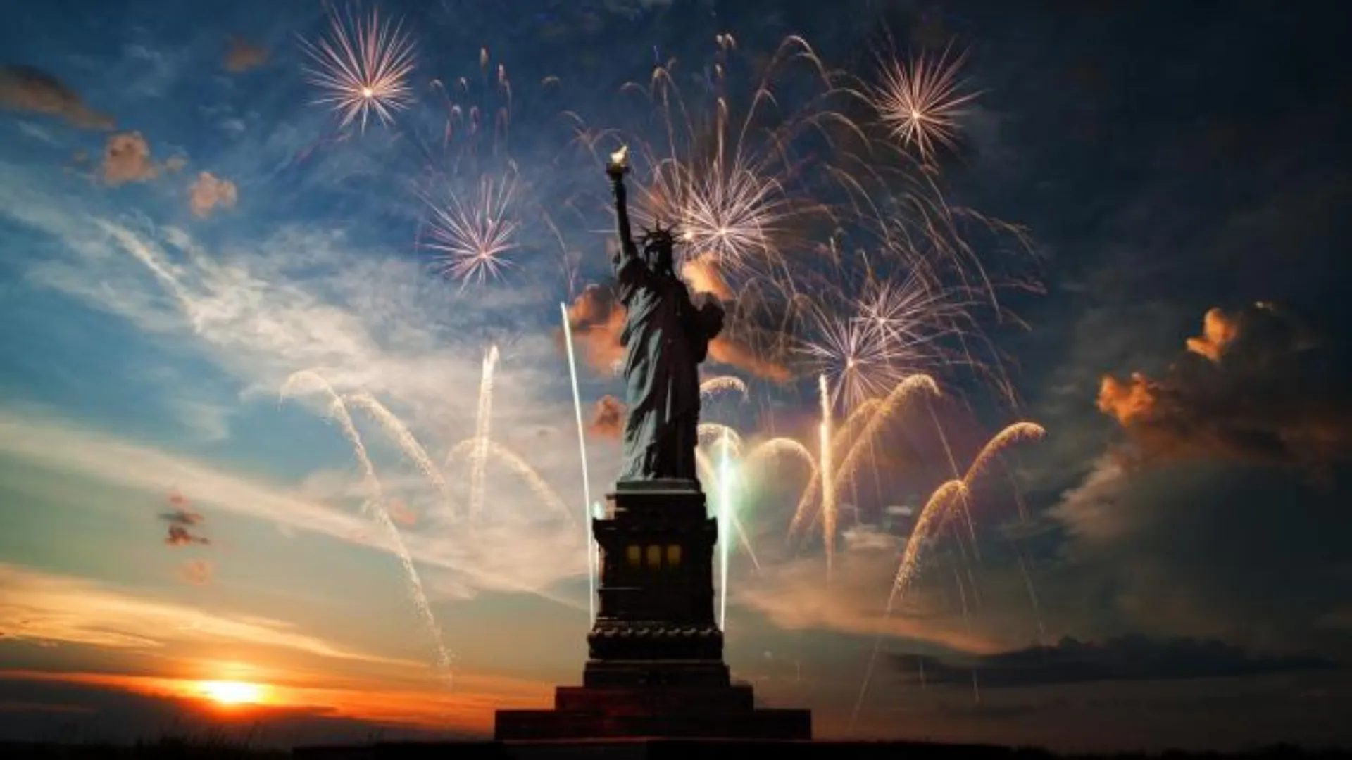 Feuerwerk über der Freiheitsstatue