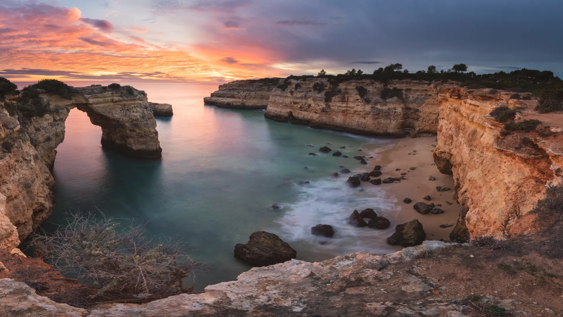 Algarve/Landschaft-bei-Portimaro