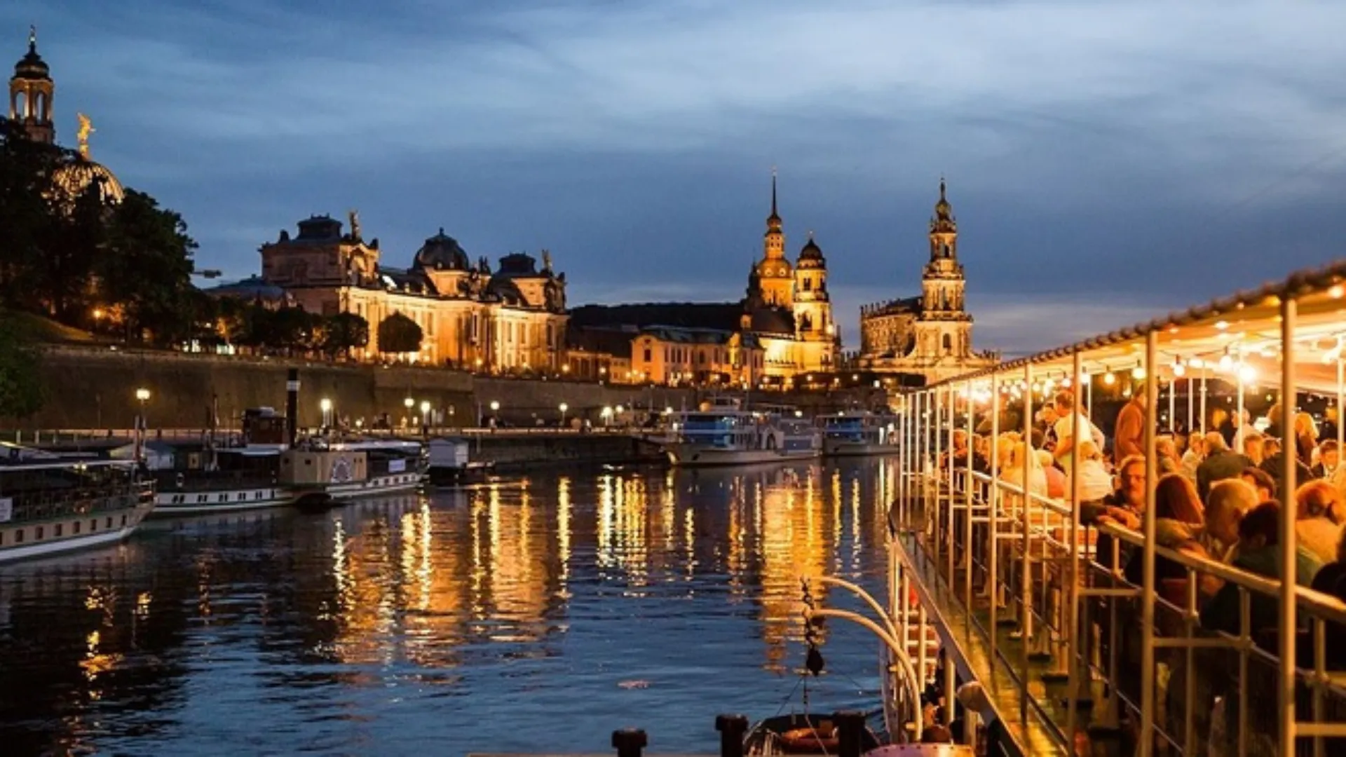 Stadtfahrt zu Wasser, Dresden