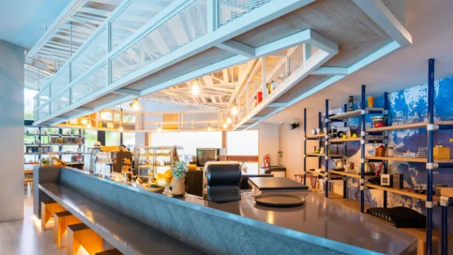 La Vela Khao Lak, Café