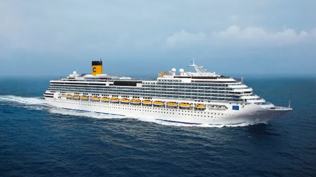 Costa Favolosa