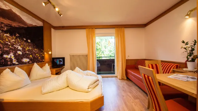 Zimmerbeispiel: Doppelzimmer Balkon