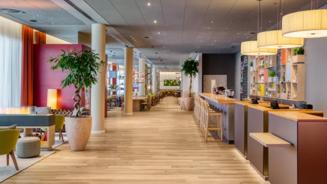IntercityHotel Graz - Lobby