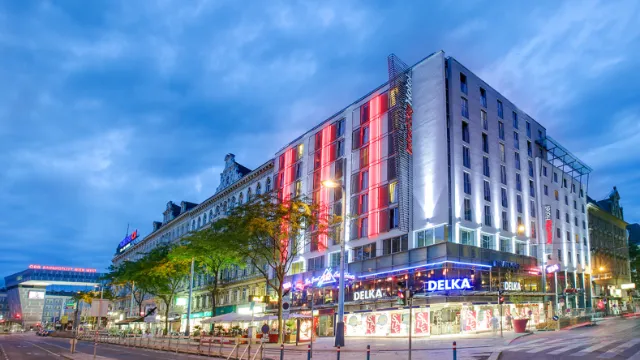 IntercityHotel Wien - Außenansicht
