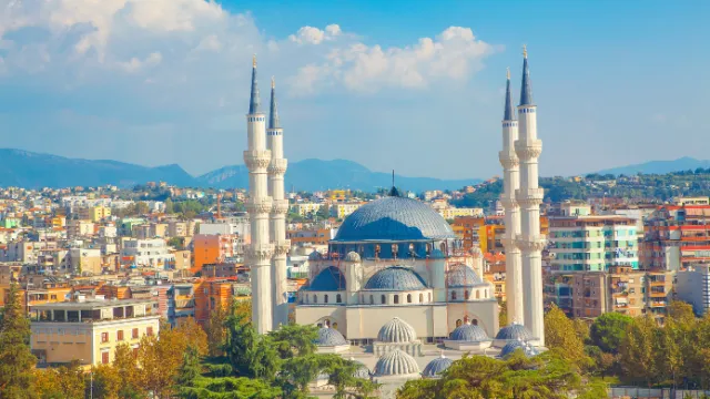Namazgja-Moschee in Tirana, Albanien