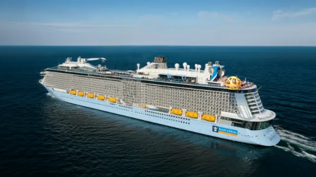 Spectrum of the Seas - Schiff