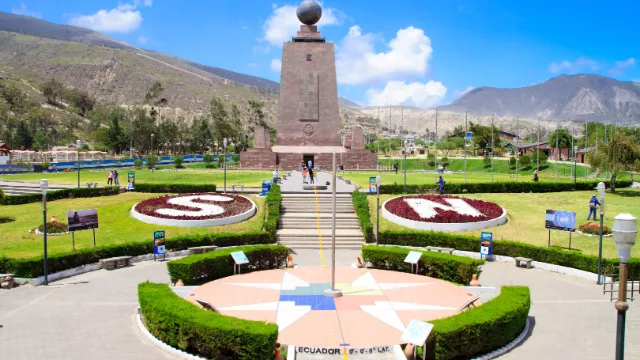 Mitad del Mundo, Quito, Ecuador