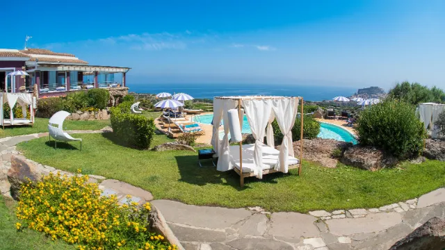 Bajaloglia Resort - Außenbereich