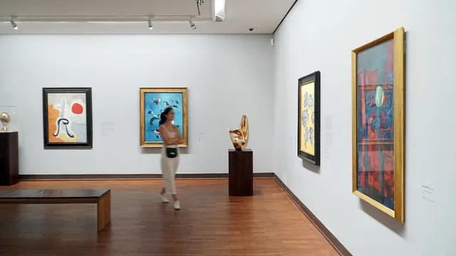 ALBERTINA