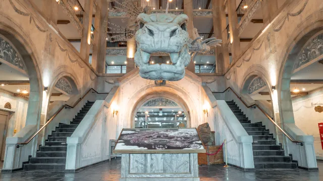 Kronasar - The Museum-Hotel Eingangshalle