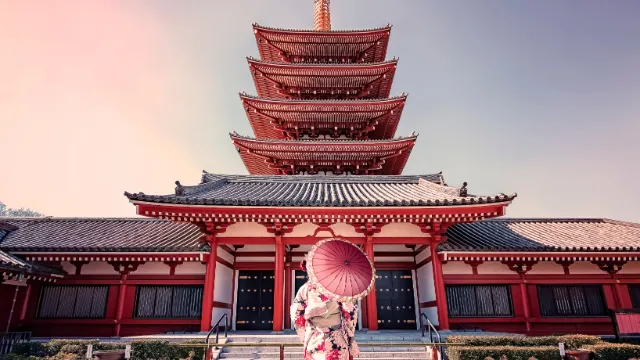 Temple in Asakusa, Tokio