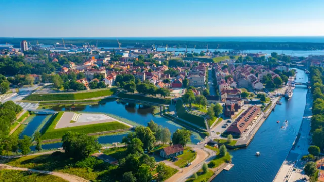 Litauen/Klaipeda--Ansicht von oben mit Schloss