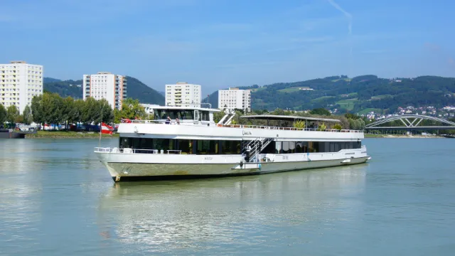 Hafentour Linz