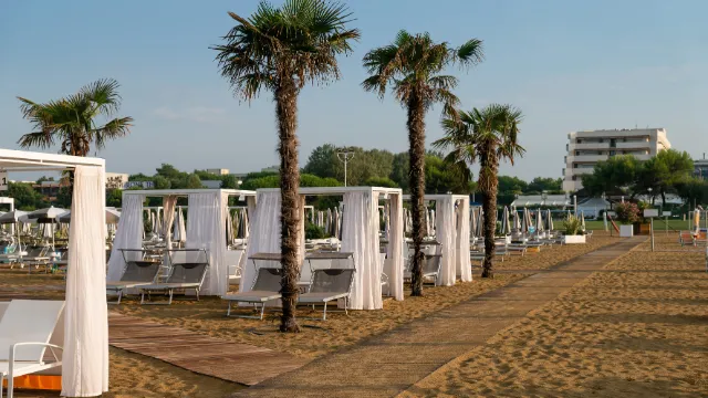 Aparthotel Holiday - Bibione