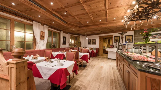 Hotel Grüner Baum - Restauranat