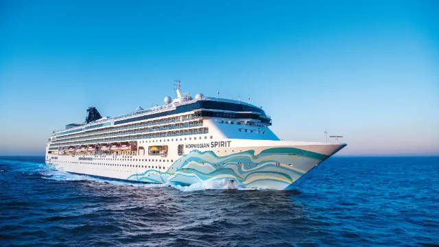 Norwegian Spirit/Außenansicht