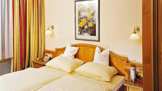 Zimmerbeispiel, Doppelzimmer "Comfort Balkon"