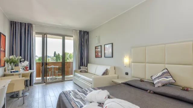 Parc Hotel - Beispiel Doppelzimmer Standard Balkon